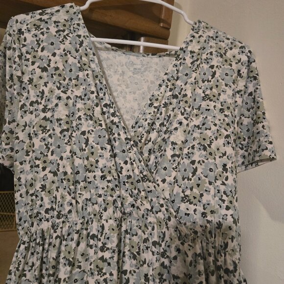 Green/white floral dress - perfect for Summer, size XXL - Picture 2 of 5